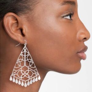 Kendra Scott silver samira earrings